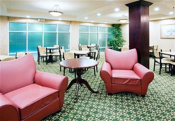 Las mejores ofertas de HOLIDAY INN EXPRESS HOTEL & SUITES CONCORD Concord