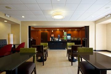 Las mejores ofertas de HAMPTON INN LENOIR CITY Knoxville