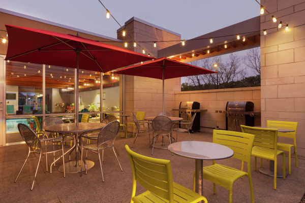 Las mejores ofertas de Home2 Suites by Hilton Canton Canton