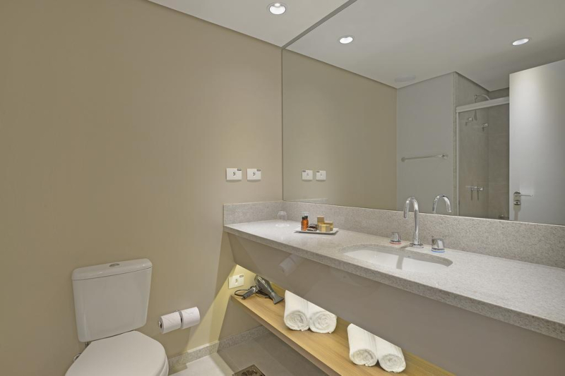 Las mejores ofertas de Deville Prime Campo Grande Campo Grande 