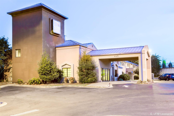 Las mejores ofertas de Rodeway Inn at Six Flags Austell