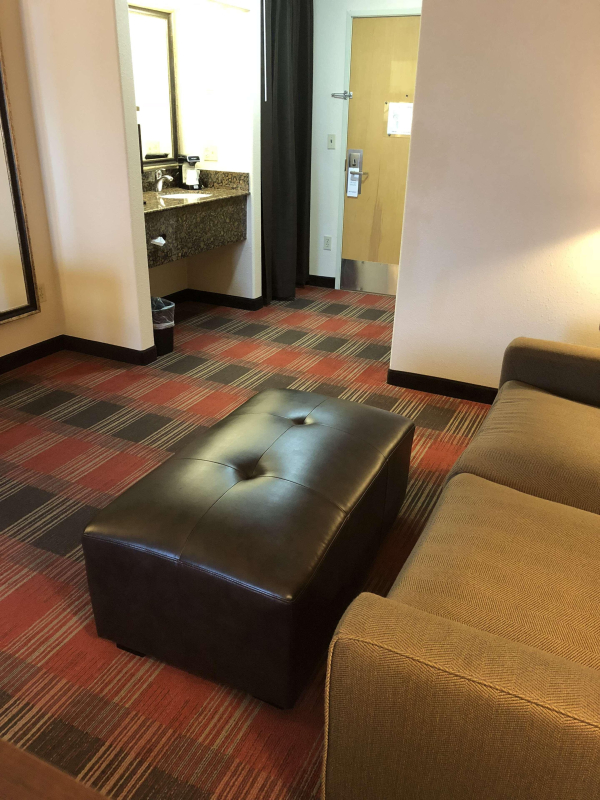 Best Western Dallas Inn & Suites