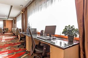 Comfort Suites South Atlanta Area