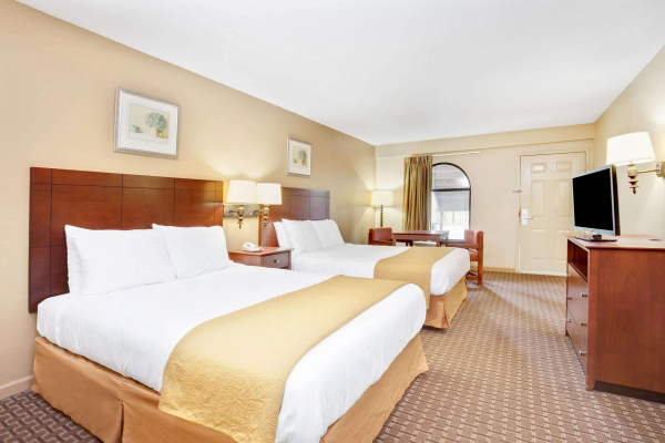 Las mejores ofertas de Days Inn & Suites By Wyndham Stockbridge Atlanta Stockbridge