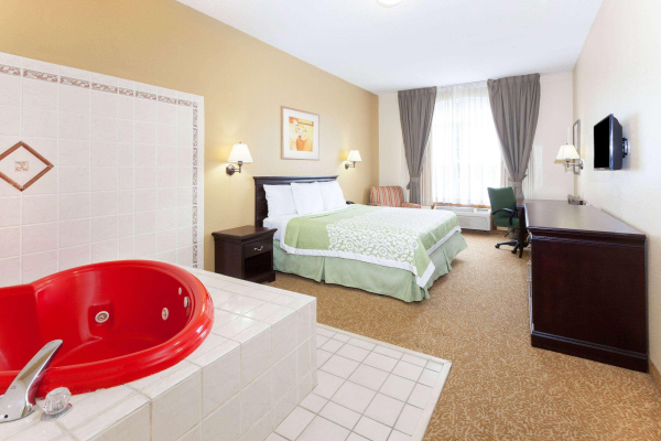 Las mejores ofertas de Days Inn & Suites By Wyndham Tucker/Northlake Tucker