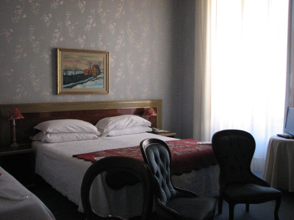 Las mejores ofertas de Hotel Aquila Bianca Perugia
