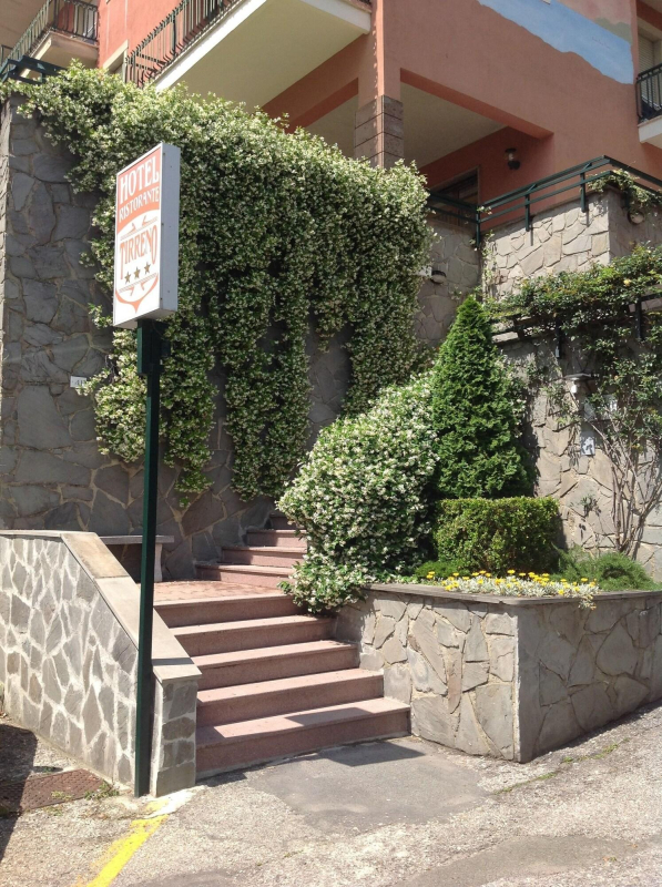 Hotel Tirreno