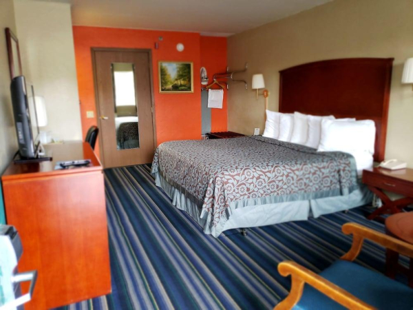 Las mejores ofertas de DAYS INN BY WYNDHAM BRANSON/NEAR THE STRIP Branson