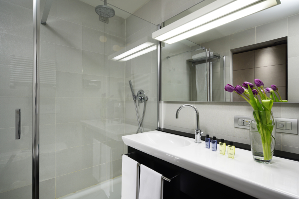 Las mejores ofertas de UNA HOTELS San Vitale Bologna BOLONIA