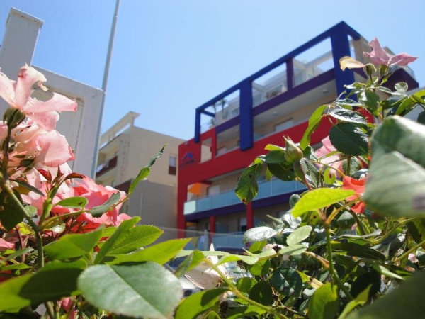 Las mejores ofertas de Residence La Nave ANCONA