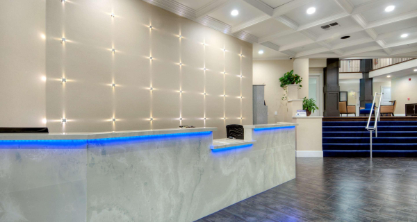 Las mejores ofertas de Best Western Plus Palm Court Hotel Davis