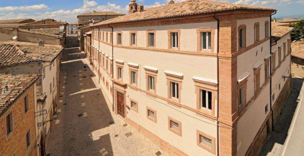 Las mejores ofertas de Palazzo Morichelli D'Altemps Macerata