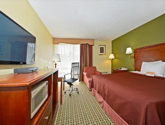 Las mejores ofertas de HOWARD JOHNSON BY WYNDHAM CLIFTON NJ Clifton 