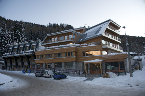 Las mejores ofertas de Jolly Resort Ponte Di Legno Brescia