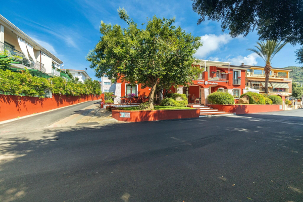 Las mejores ofertas de Nicoletta Hotel Tortoli