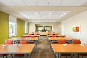 Las mejores ofertas de Home2 Suites by Hilton Farmington/Bloomfield Farmington 