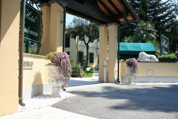 Las mejores ofertas de Hotel Verdemare Lucca