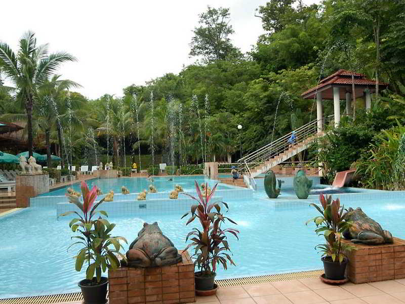 River Kwai Village Hotel (Jungle Resort)