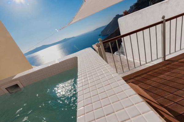 Las mejores ofertas de Cori Rigas Suites Santorini