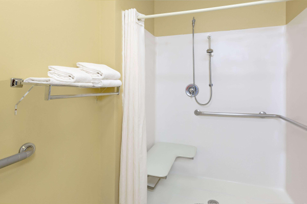Las mejores ofertas de Super 8 by Wyndham Crete Cypress