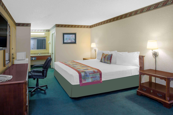 Las mejores ofertas de Travelodge by Wyndham Costa Mesa Newport Beach Costa Mesa 