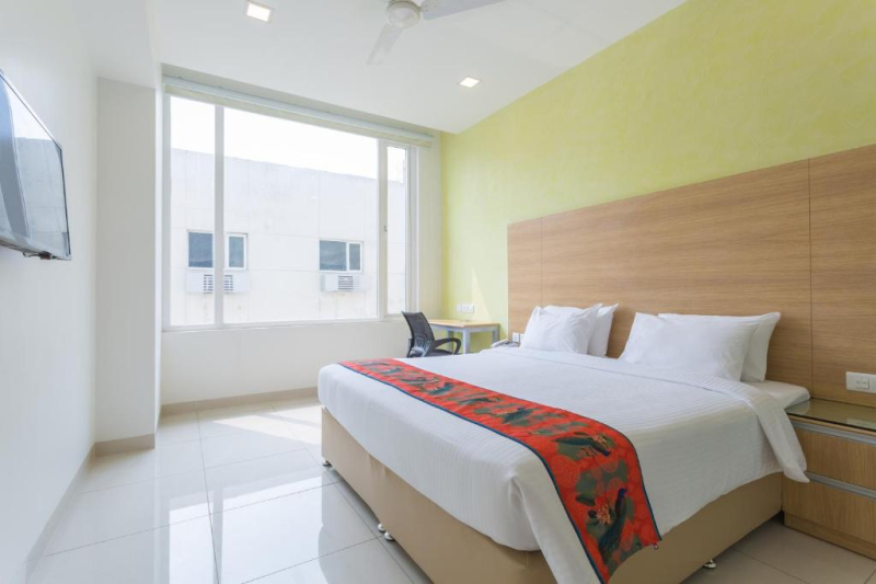 Ginger Hotel Noida City Center