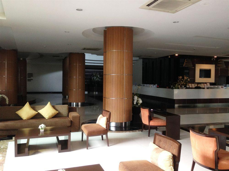 August Suites Pattaya