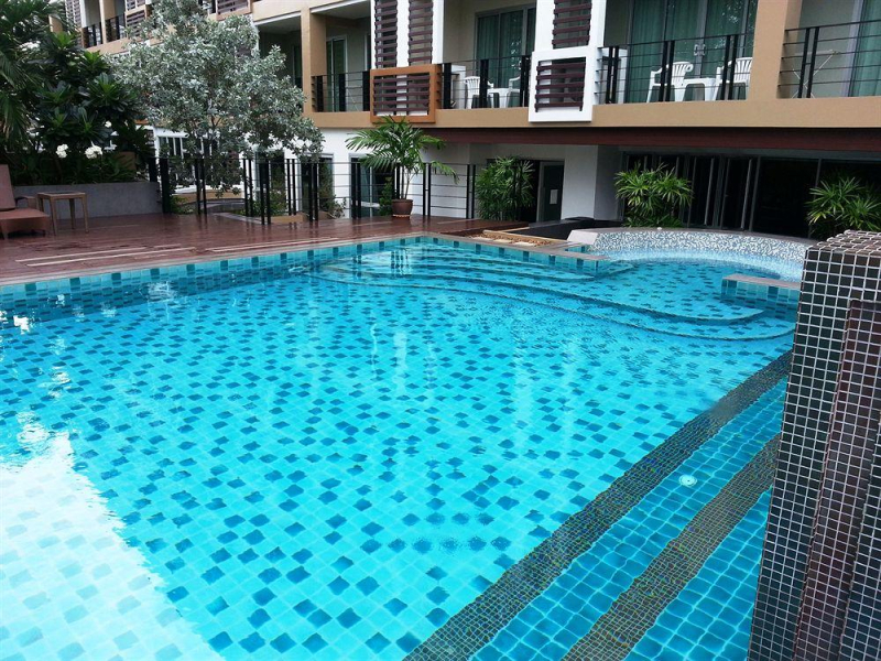 August Suites Pattaya