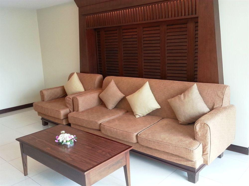 August Suites Pattaya