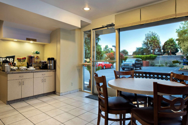 Las mejores ofertas de Travelodge by Wyndham Palo Alto Silicon Valley Palo Alto