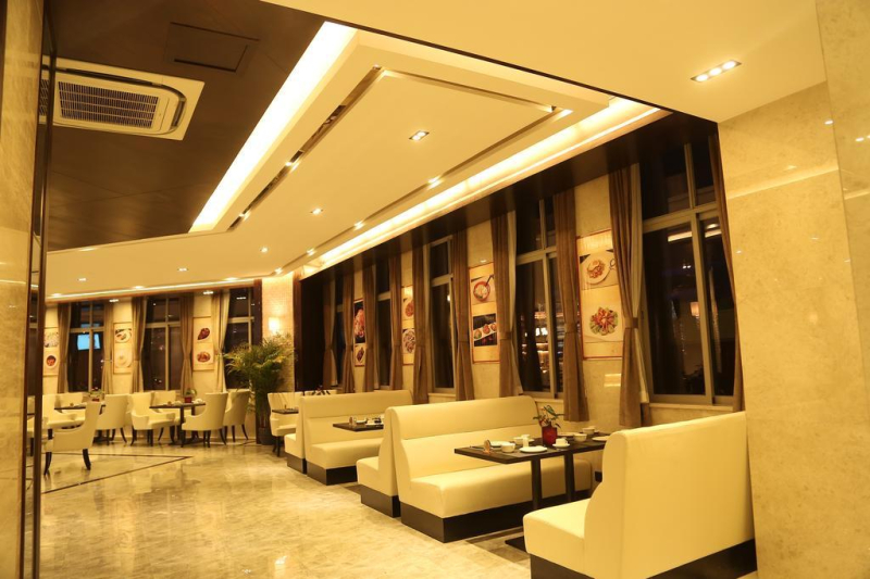 Bailing International Apartment Guiyan