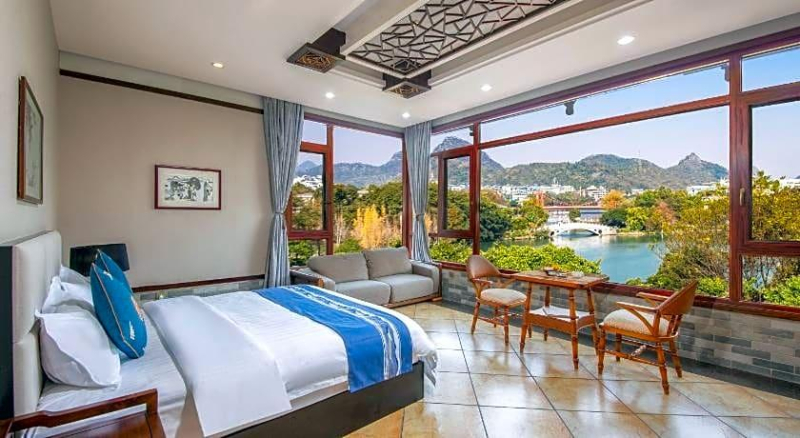 Guilin JIngGuanMingLou Museum Hotel