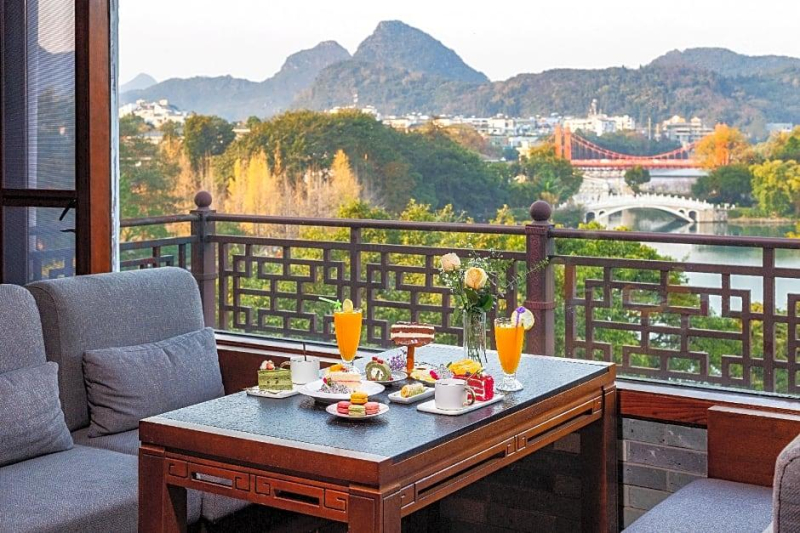 Guilin JIngGuanMingLou Museum Hotel