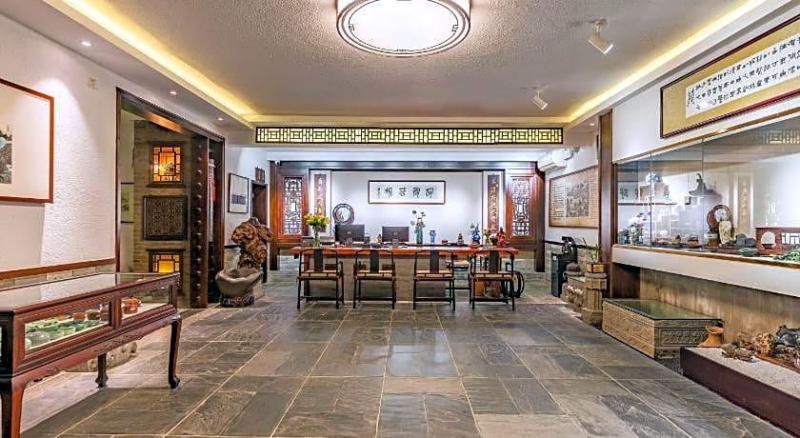 Guilin JIngGuanMingLou Museum Hotel