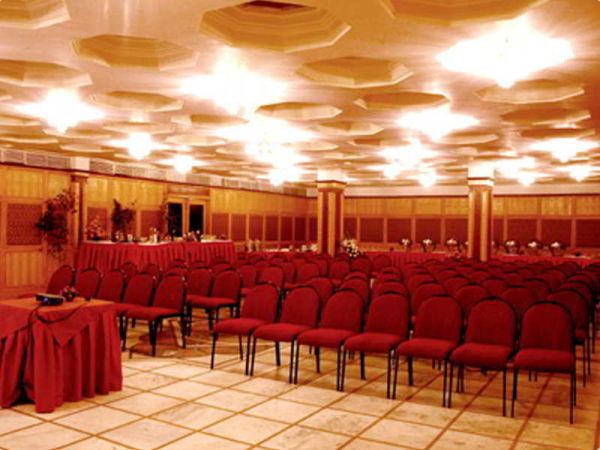 Las mejores ofertas de The Piccadily Chandigarh 