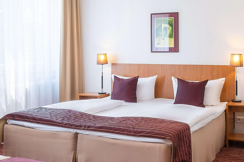 Las mejores ofertas de Comfort Hotel Tom Kyle Kiel
