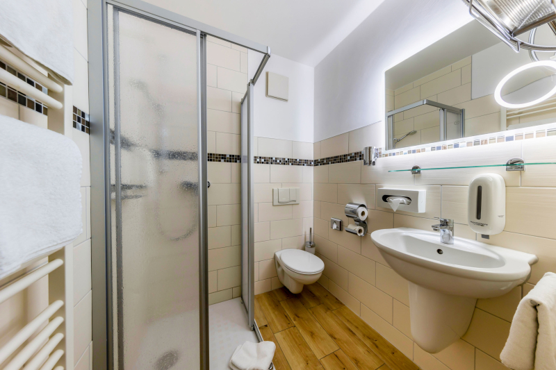 Las mejores ofertas de Land Gut Hotel Hermann Rostock