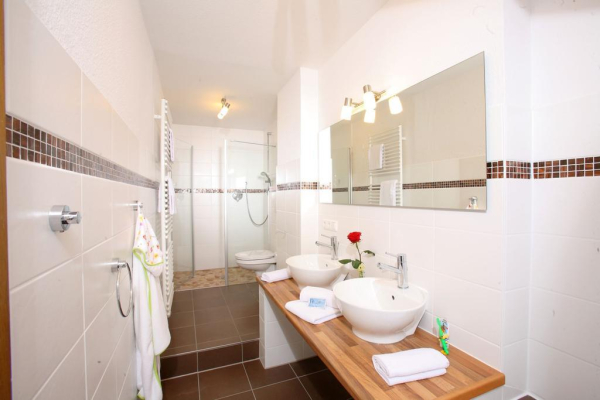 Las mejores ofertas de Landhotel Salmen Kassel