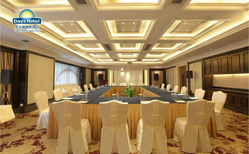 Days Hotel by Wyndham Logan City Huizhou