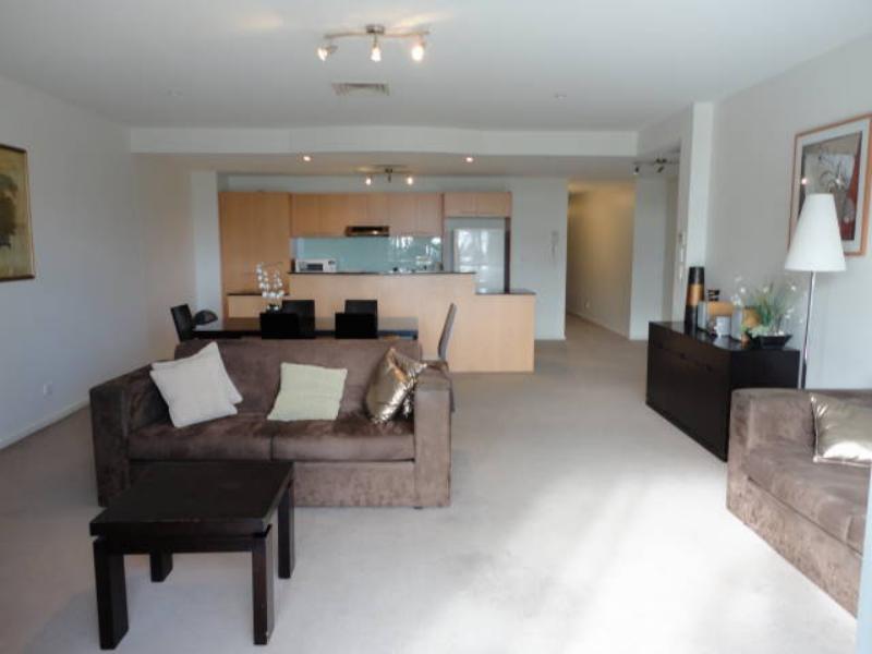 Glenelg Beachside Apartments