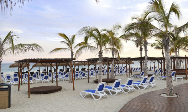 Las mejores ofertas de Grand Decameron Los Cabos, All-Inclusive Resort Los Cabos