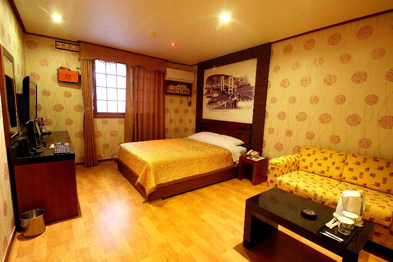 Las mejores ofertas de Goodstay EJ Hotel Cheju