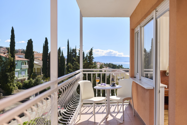 Las mejores ofertas de Mediteran Hotel by Aminess Crikvenica