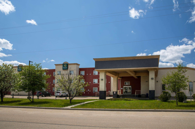 Quality Inn & Suites Whitecourt