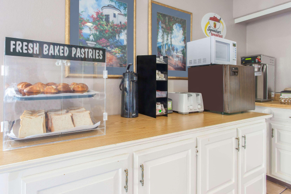 Las mejores ofertas de Super 8 by Wyndham Saanichton Victoria Airport Vancouver