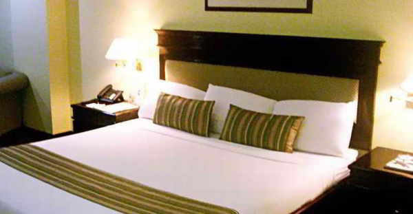 Las mejores ofertas de El Cielito Hotel Sta Rosa Batangas