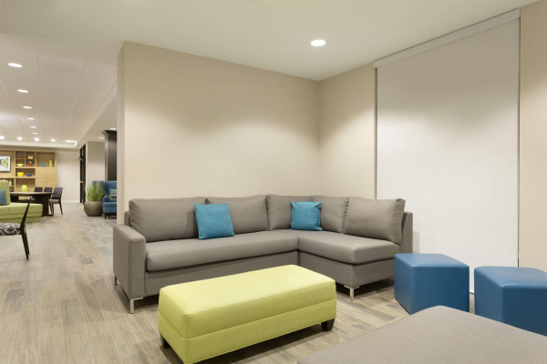 Las mejores ofertas de Home2 Suites by Hilton Milton Ontario Toronto