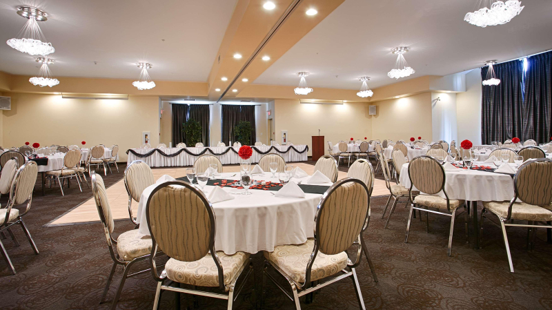 Best Western Plus Woodstock Hotel & Conference Cen