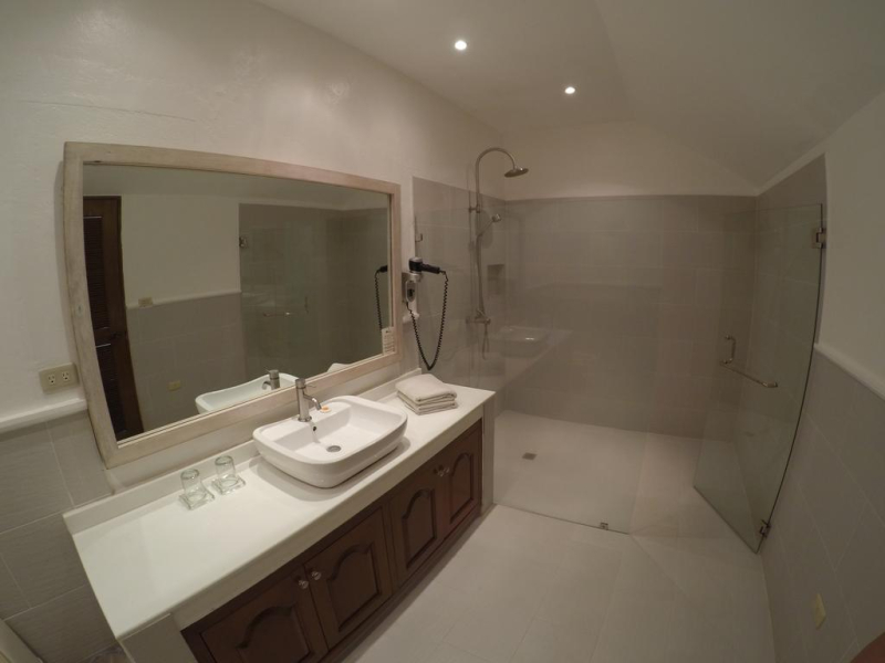 Laguna de Boracay Resort