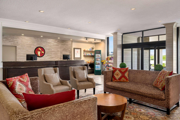 Las mejores ofertas de Ramada by Wyndham Cornwall Cornwall